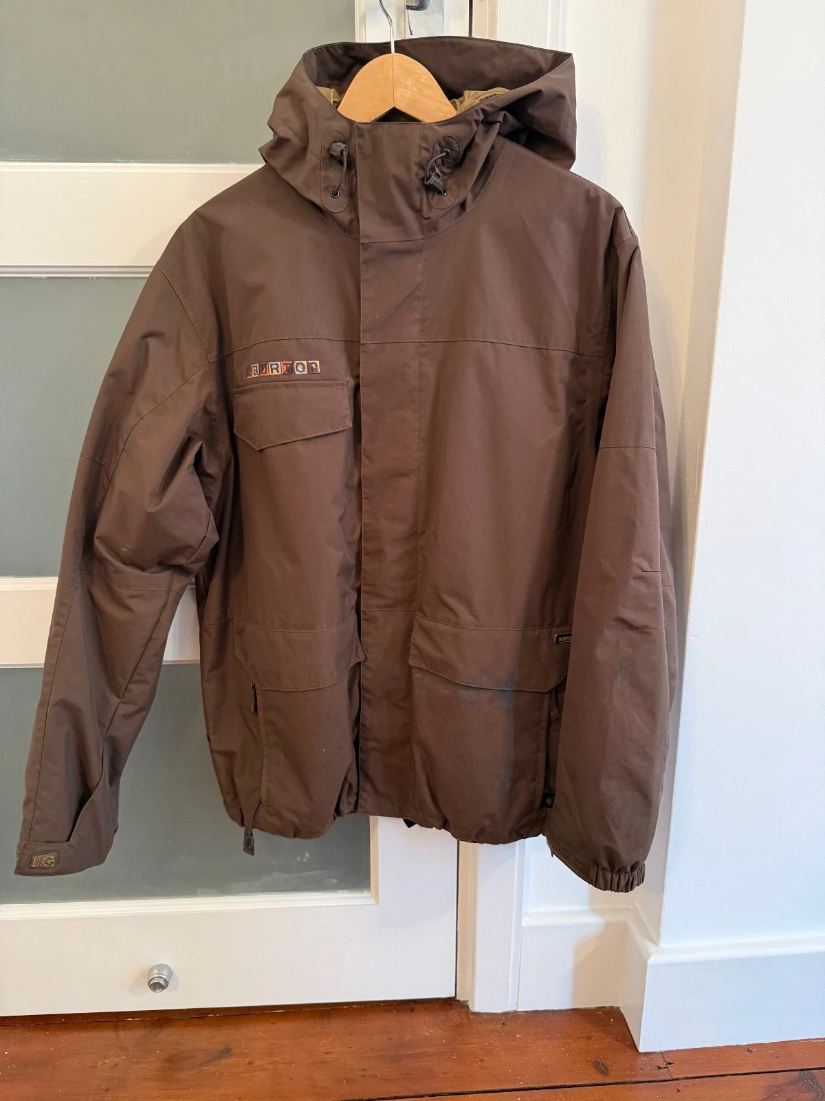 Burton Brown Snowboard / Ski Jacket Men’s Medium 10K Waterproof Hooded Coat