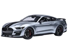 FORD MUSTANG SHELBY GT500 ICONIC SILVER 1/18 MODEL CAR BY AUTOART 73096