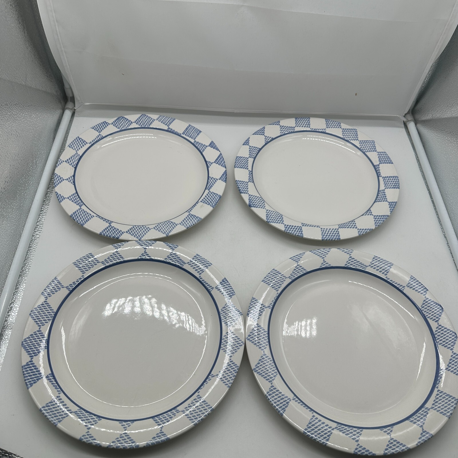 Vintage Pfaltzgraff Hopscotch 10 3/8 Inch Dinner Plates Set of 4 No Fruit