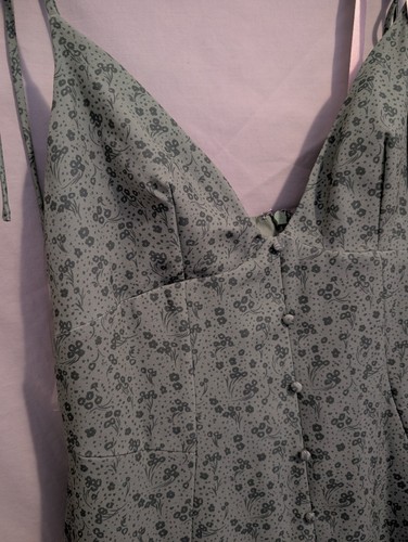 NWT House of CB Dress XL L+ Green Floral Midi Plunge Vneck Spaghetti Button Slit - Picture 4 of 7