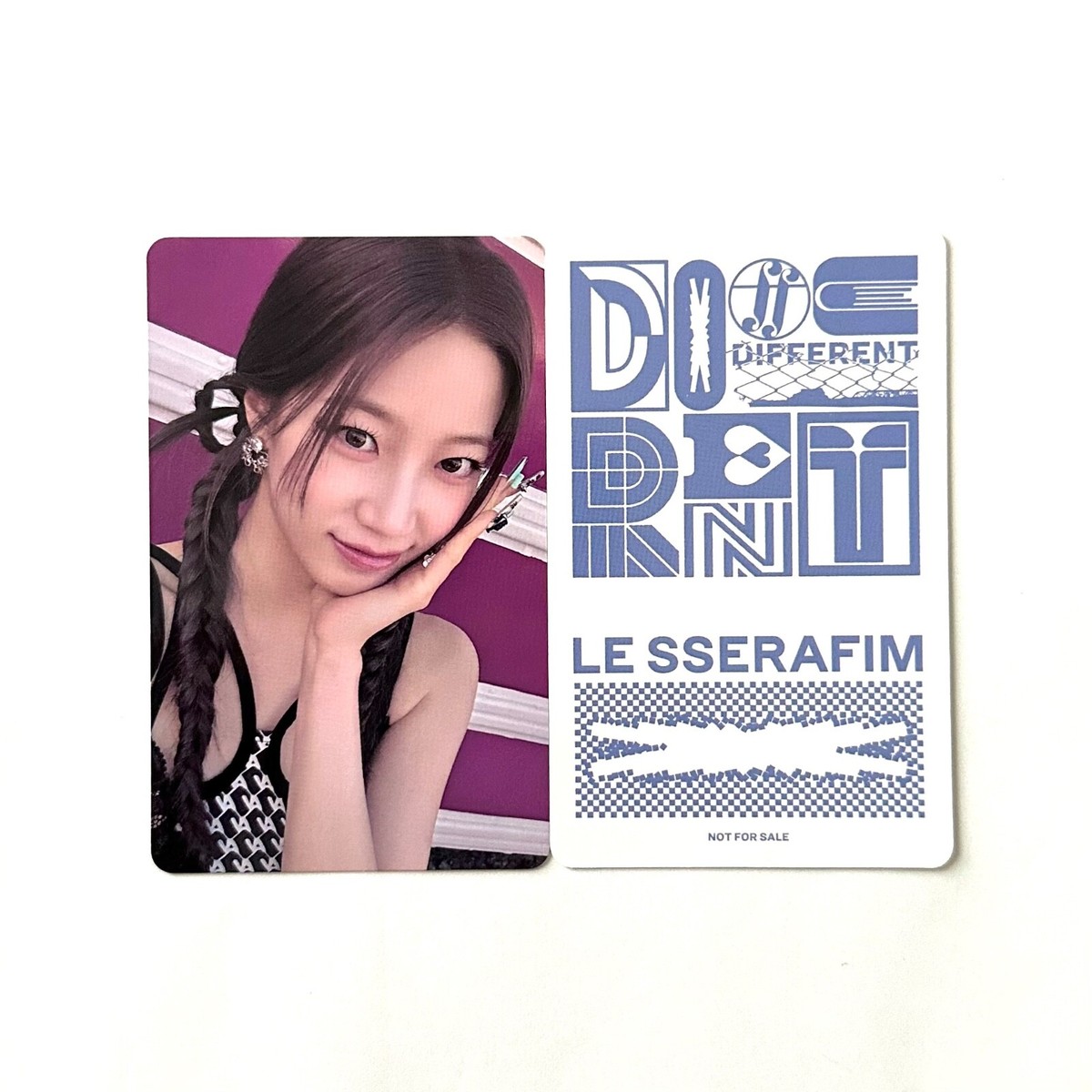 LE SSERAFIM] DIFFERENT / Lucky Draw Weverse Universal Photocard PC
