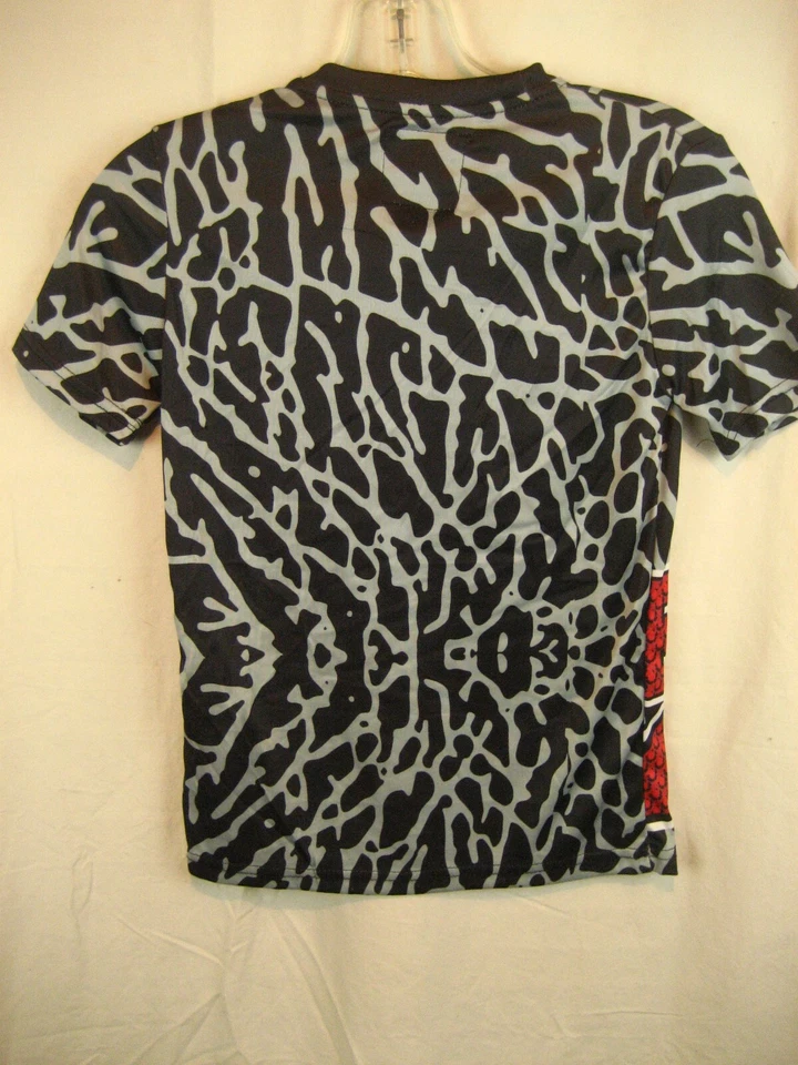 NWT Boys Chams Black Graphic Crew Neck T-shirt sz SM(8) - Image 2 of 3