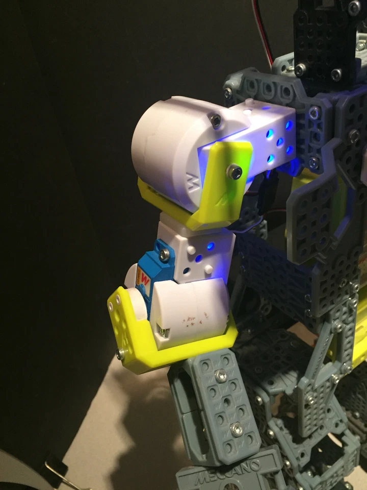 Nice! Meccano Erector Mechanoid G15 Your Own Personal Interactive Robot! - Image 4 of 4