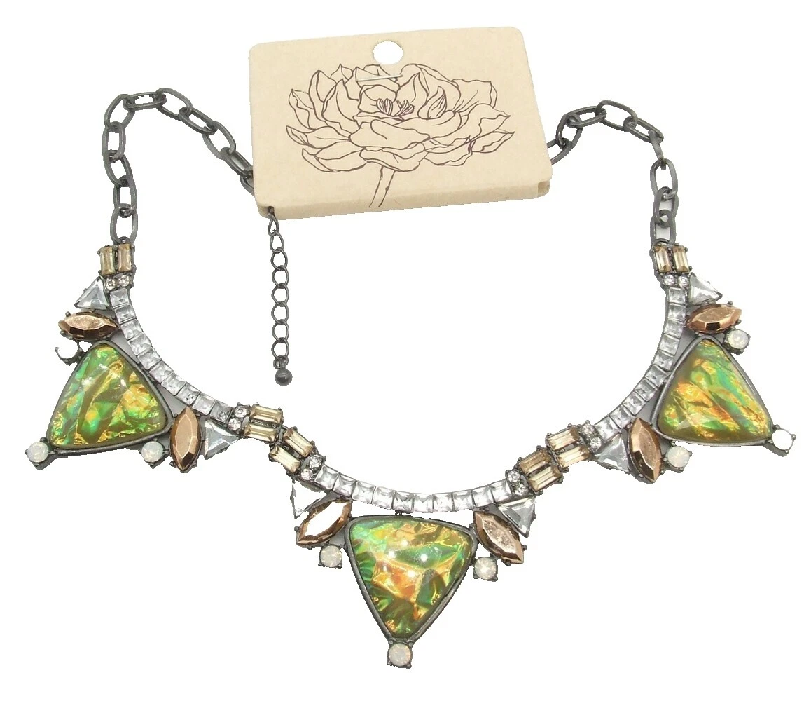 Gargantilla y colgantes de cobre ópalo de moda