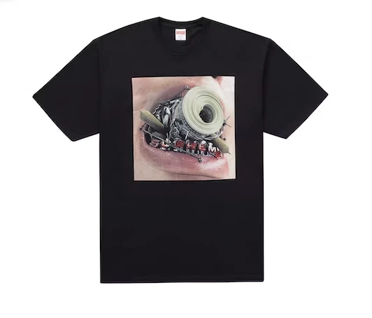 T shirt Supreme Braces noir petit flambant neuf 100 % authentique FW22 EN MAIN