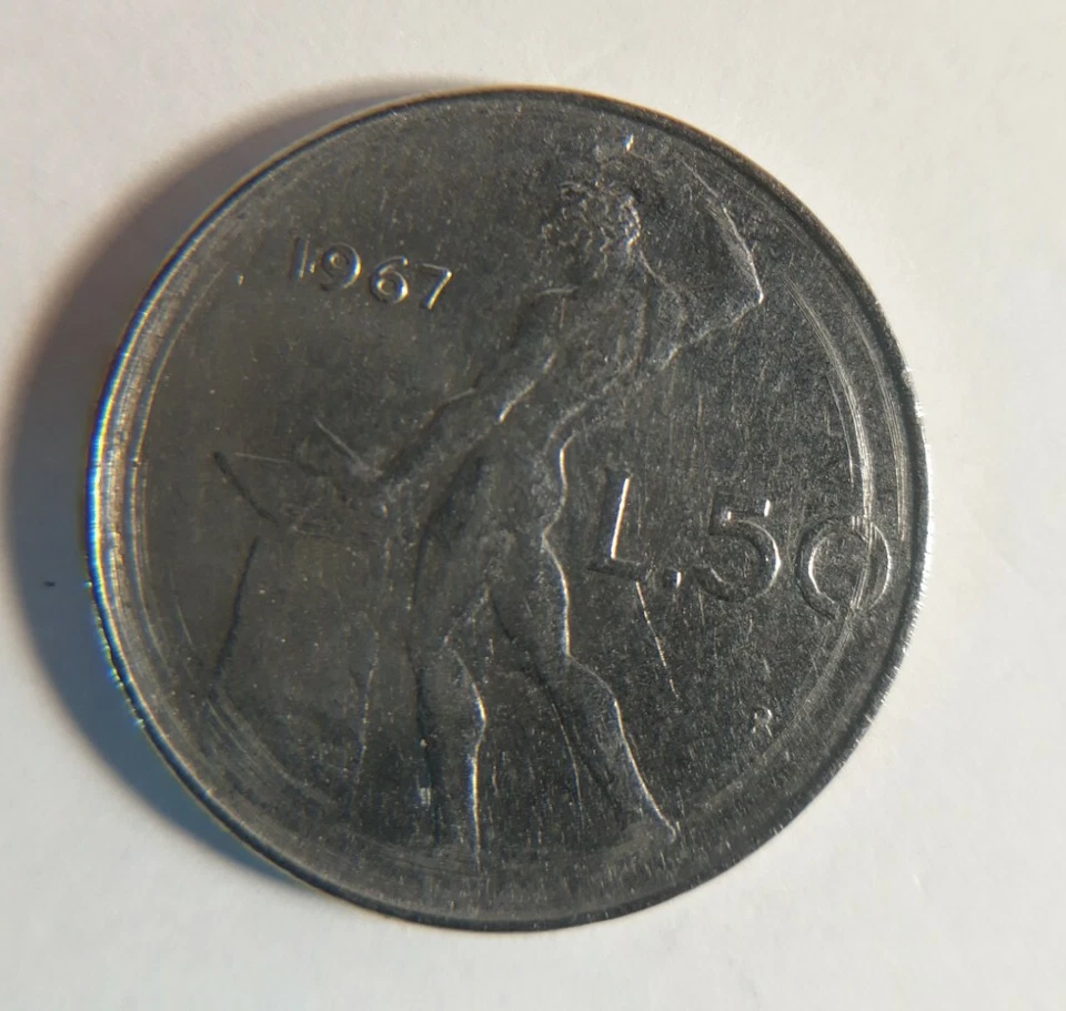 Lot of (5) L.50 R Italian Coin Lire Republica Italiana ~ 60's 70's 80's Free Shi - Image 4 of 4