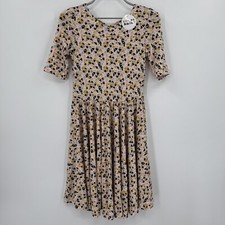 Dot Dot Smile Girl's Ballerina Skater Dress sz 8-10 NWT Short Sleeve TRIANGLES