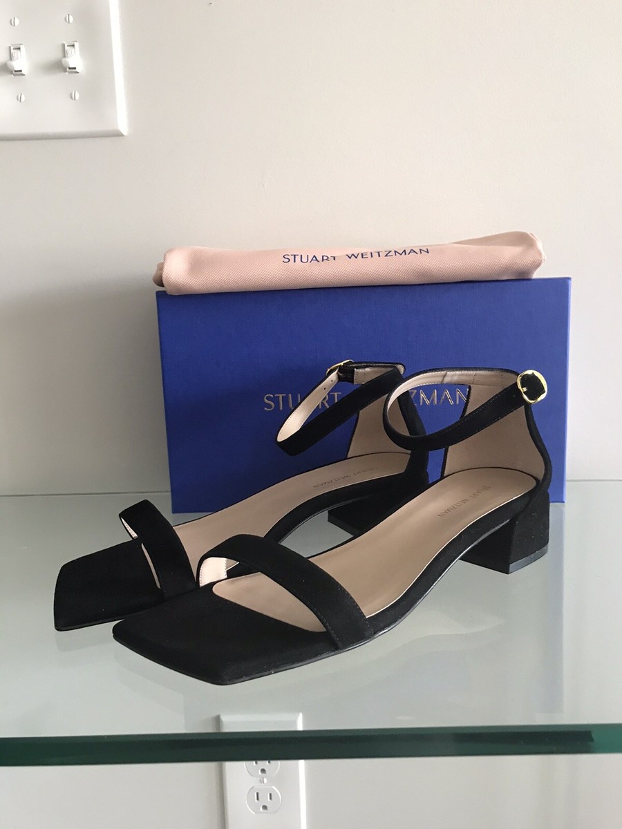 STUART WEITZMAN ヌネイキットストレトサンタル S2244SUE BLK