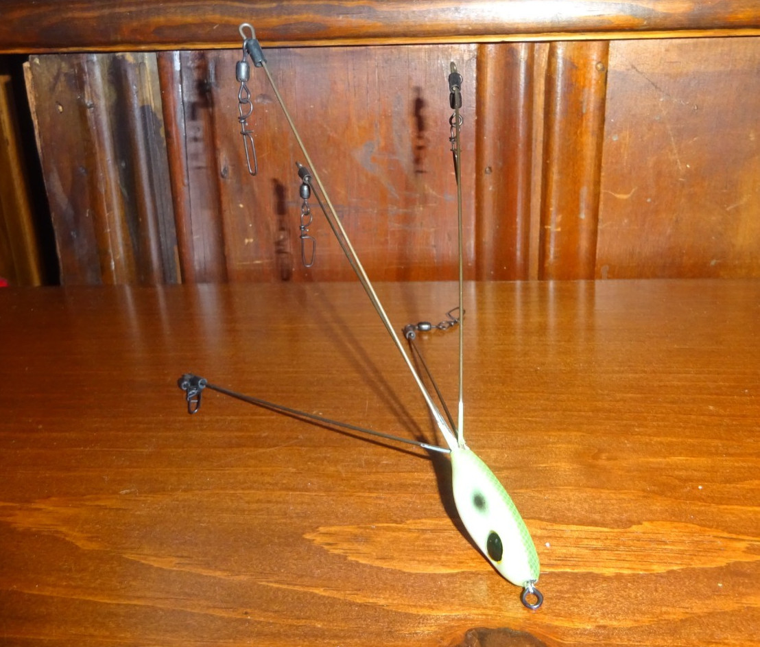 Picasso School-E-Rig Umbrella Rig, Model#8040-PSER 8", 3/8, 5 Arms, Gizzard Shad - Image 2