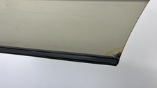 Porte arrière et accessoires Mercedes 240