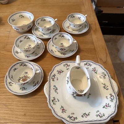 Antikes Aynsley Teeservice Blumenkorb für 5 14 Teile um 1910-1920