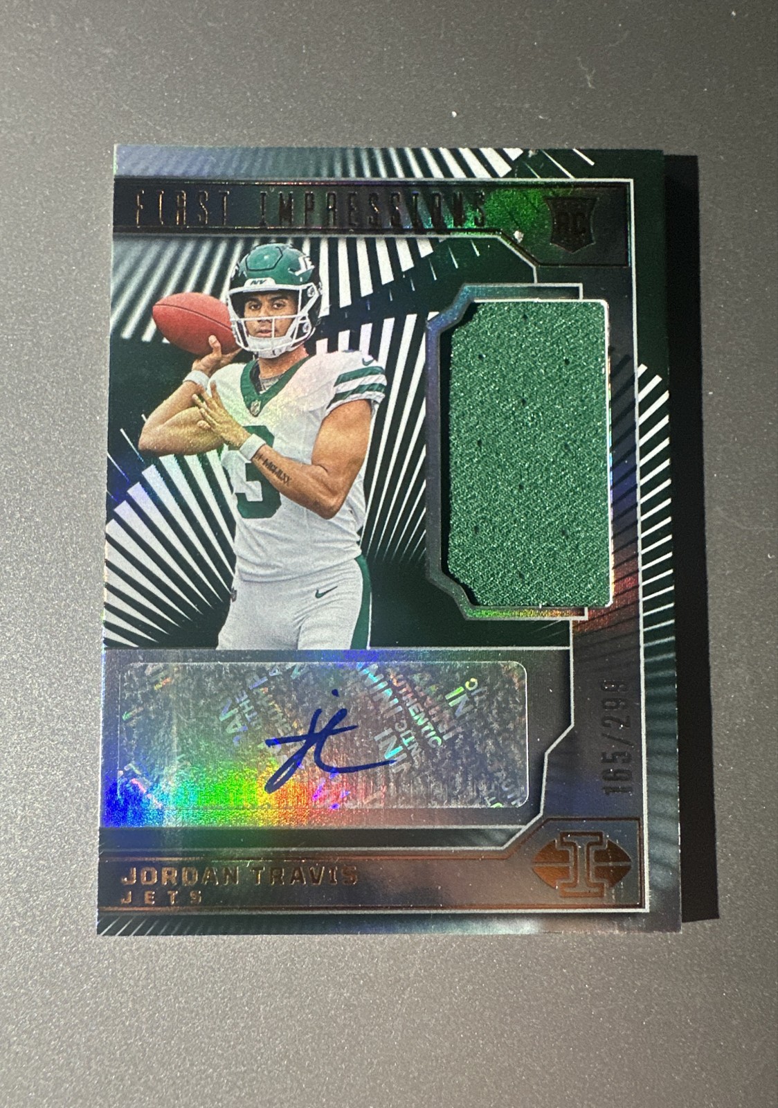 Jordan Travis Panini Illusions #130 Autograph Memorabilia