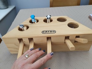 carno wooden cat toy