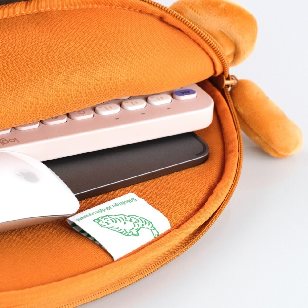 【MUZIK TIGER】Tiger Flat Pouch [2color] Muzik Tiger Flat Pouch - White Tiger — PaperMarket