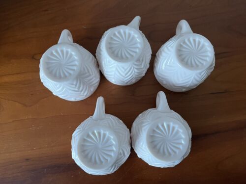 Vintage LOT Pink Milk Glass Jeanette Feather Shell Punch Cups Set Of 5 - Picture 3 of 4