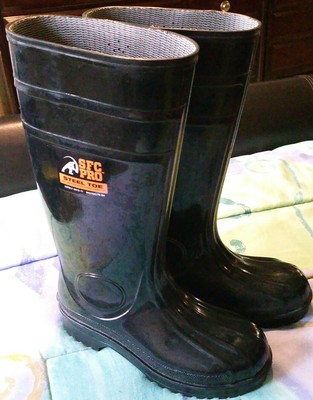 sfc rubber boots