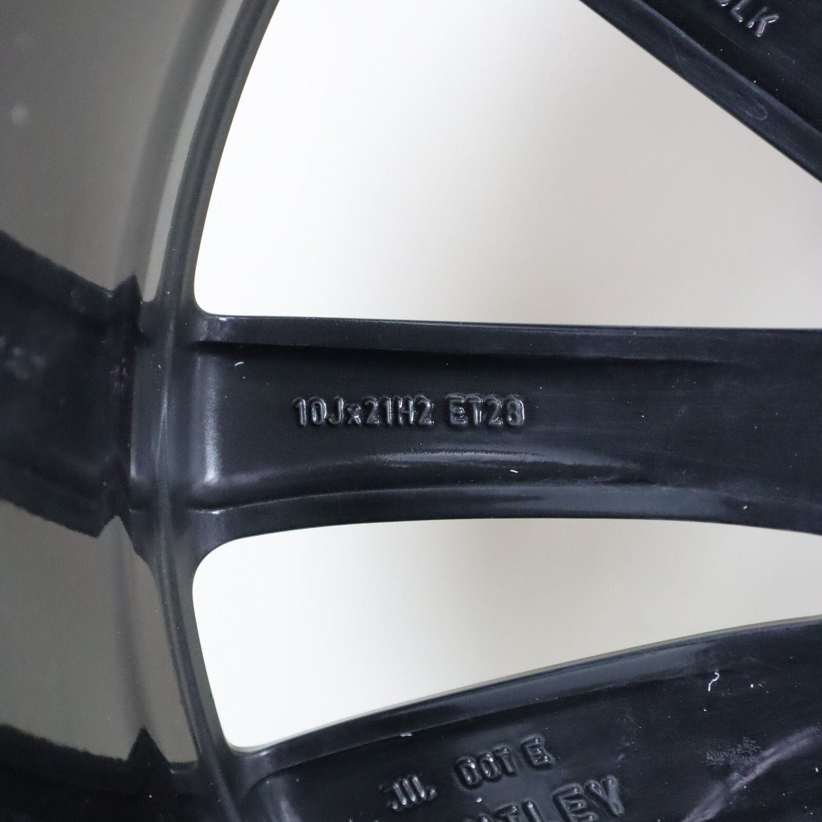 BENTLEY BENTAYGA 21" WHEEL 36A601025L RIM 21x10.0 OEM BLACK / DIAMOND CUT FINISH