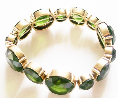 Armband Vintage grüner facettierter Stein Stretch Armreif gefasst in goldfarben sehr guter Zustand