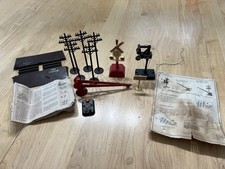 Lot Marx O Gauge Railroad Vintage Train Accessories Railroad Crossing Electric