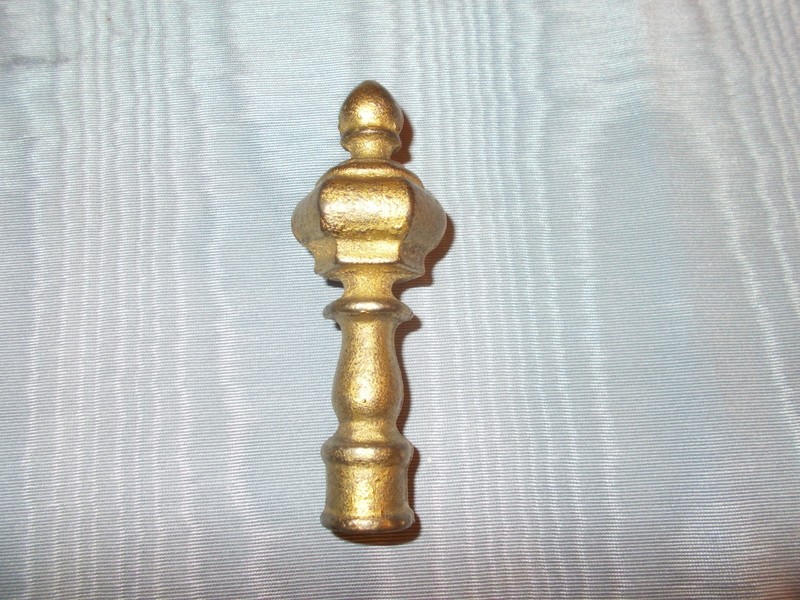 Large Vintage Heavy Cast Iron Lamp Finial