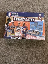 Calendrier de l'Avent Party Animal Teenymates NBA 2024 série 10, 24 figurines, hauteur 1"