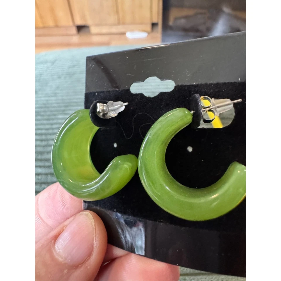 Pendientes de aro de lucita verde vintage gruesos en forma de C pendientes llamativos joyería Foto 4 de 4