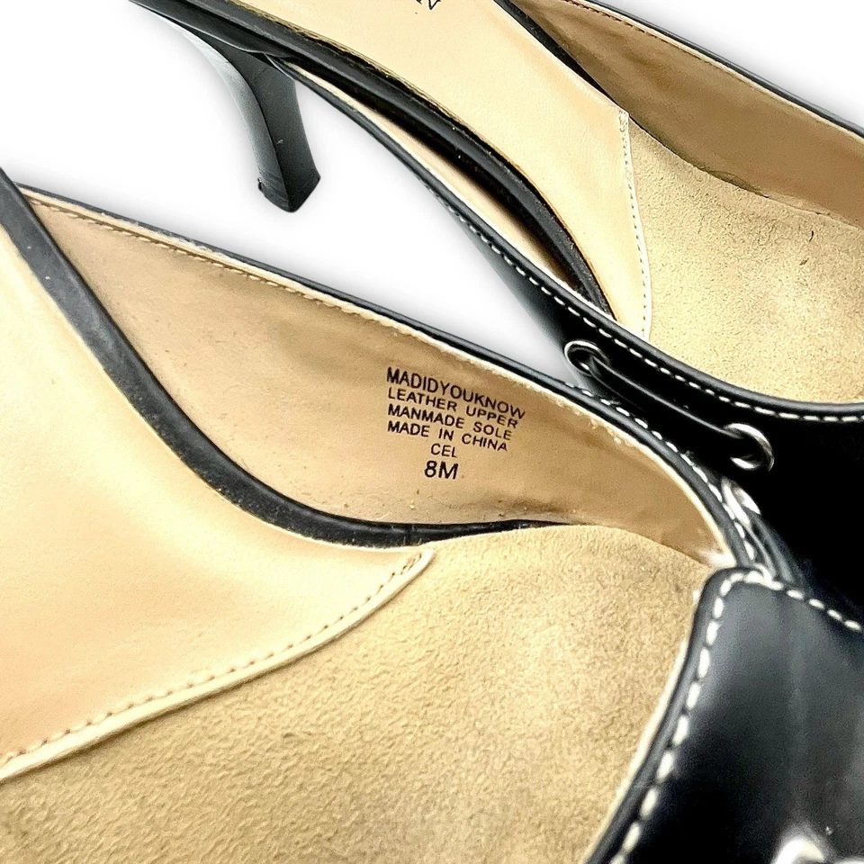 AK ANNE KLEIN IFLEX 8M Mule 3” Bombas de Salto Biqueira Pontiaguda Borlas Couro Preto Confortável - Imagem 4 de 4