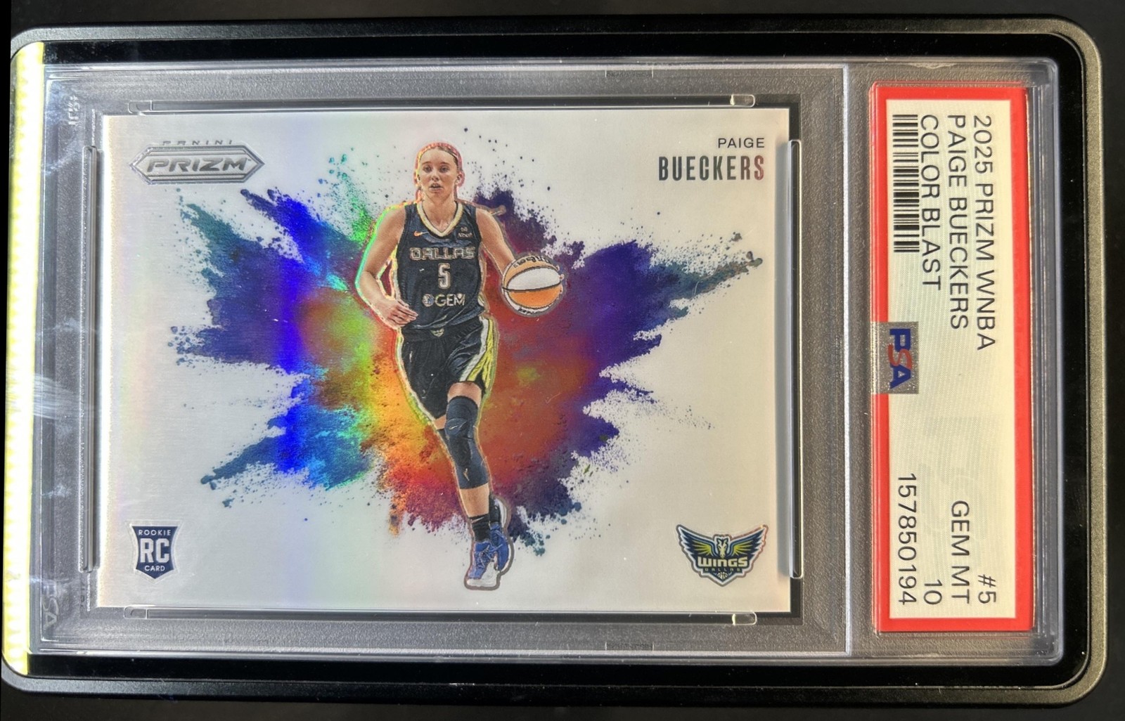 2025 Panini WNBA Prizm Paige Bueckers Color Blast RC Rookie #5 Wings PSA 10
