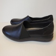 Clarks Women's Kayleigh Step Black Round Toe Slip-On Loafer Shoes Size 8M