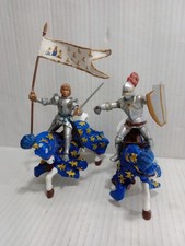 PAPO 2005 Medieval Knights  War Horses Lot Of 4, Armored Action Figures