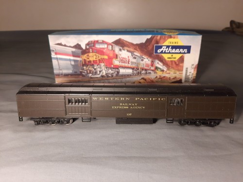 Equipaje HO Athearn STD Heavyweight Western Pacific REA 137 2515 | Zustand: Used