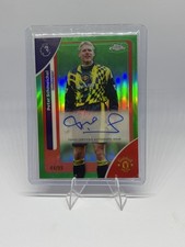 2025-26 Topps Chrome LogoFractor Premier League Soccer Guide in-content 32