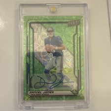 2019 Panini National Convention VIP Neon Green Prizm 15/25 Daniel Jones Auto 