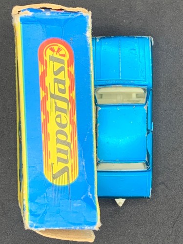 Matchbox Superfast MB25-A2: Ford Cortina G.T with Transitional Type G Box - Picture 6 of 8