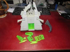 Warhammer 40k: Necrons: Monolith