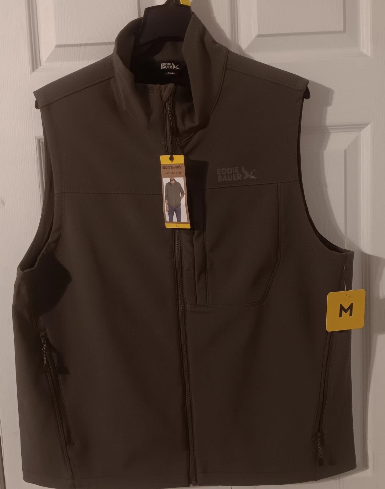 Eddie Bauer men’s Softshell Vest new with tags size medium