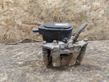 HYUNDAI i40 CW VF Bremssupport hinten links 8554001 1.70 Diesel 103kw 34669874