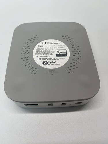 Samsung SmartThings Hub STH-ETH-250 Smart Home Hub - no power adapter - Picture 2 of 2