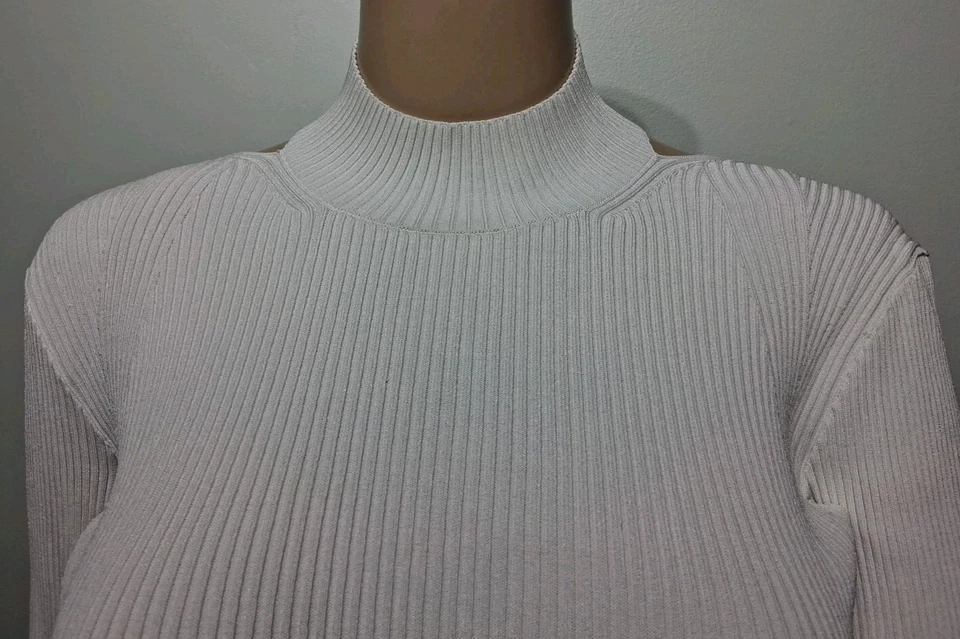 Helmut Lang White Ribbed Open Back Viscose Sweater Size S - Image 2 of 4
