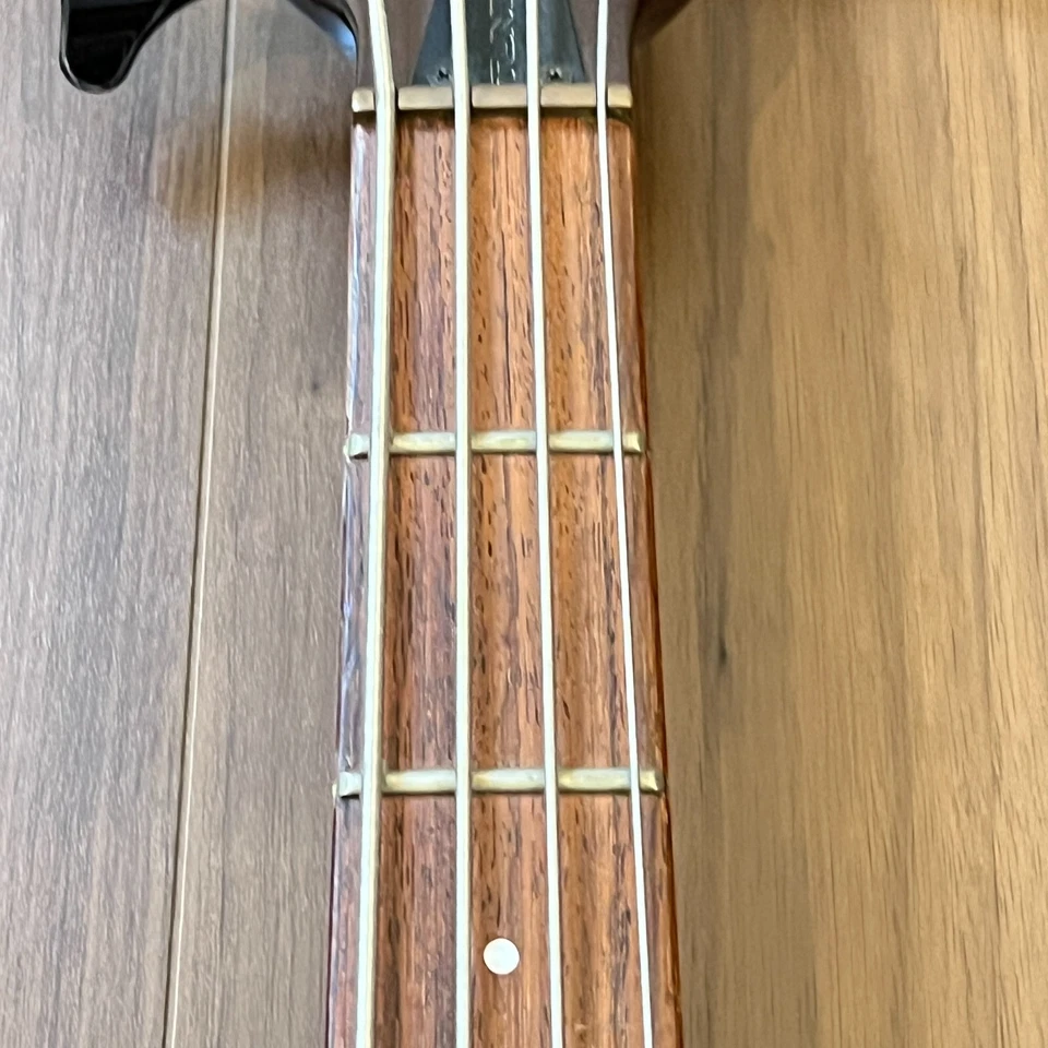 TUNE TB-04 BASS maniac active, light weight Japanese Bass guitar for any genre - Image 3 of 4