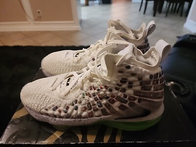 Size Women's- Nike LeBron 17 Mid Air Command Force