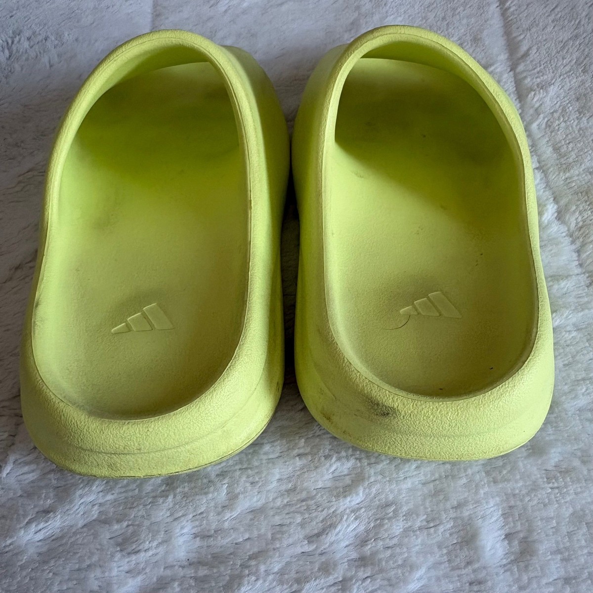 Adidas Yeezy Slide Glow Green Men Size 8 GZ6114 Neon Yellow 