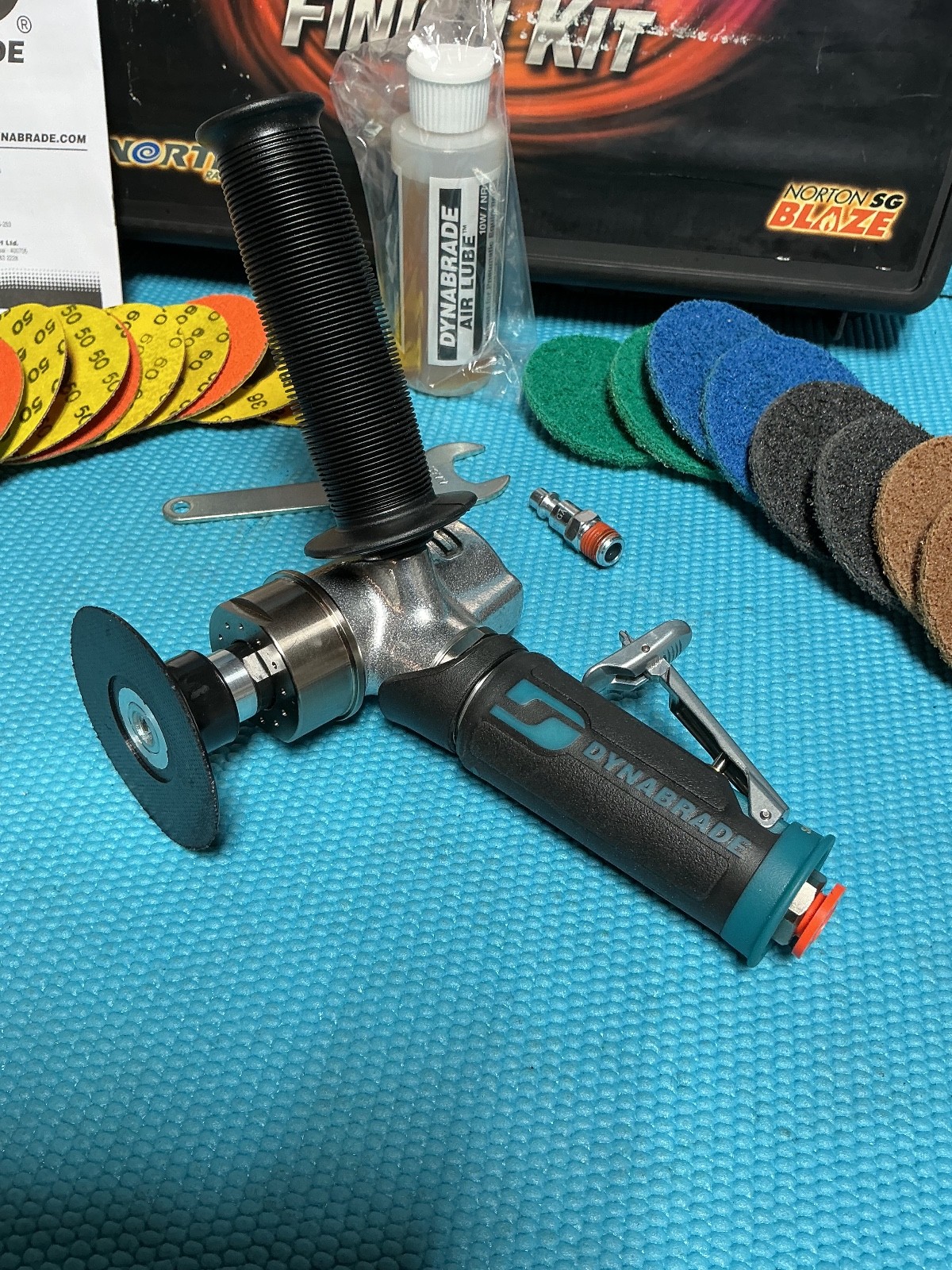 Dynabrade 48420, 3" Dia. Epic Finish Kit. 15000 RPM.