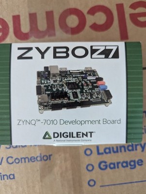 Digilent Zybo Z7-10 : Zynq-7000 ARM/FPGA SoC Development Board - NEW