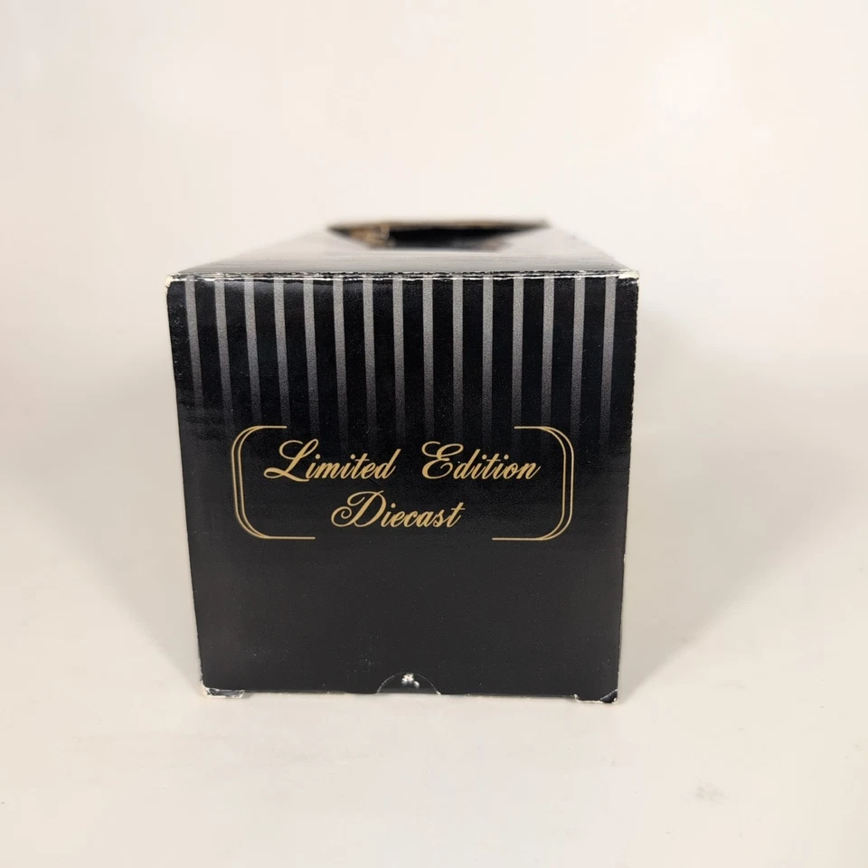 Chevrolet Waterloo Police 1955 Liberty Classics 1:24 diecast en caja con certificado de autenticidad 1/300 Foto 2 de 4