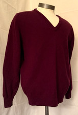 Vtg MEN'S WOOL V NECK sz44 Wool Knit SWEATER pullover BURGUNDY, PRINGLE SCOTLAND