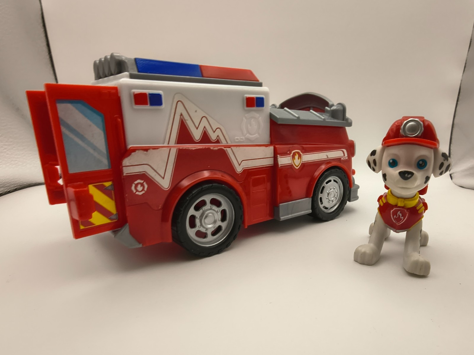 Paw Patrol Marshall Everest Fire Engine Vehicle W/Figure Nickelodeon