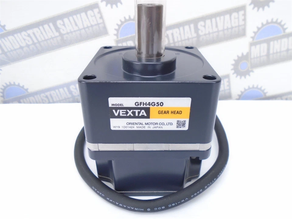 Orientalmotor - AKHM450KC-GFH - BRUSHLESS DC MOTOR w/GFH4G50 50:1 GEAR HEAD -NEW - Image 3 of 4