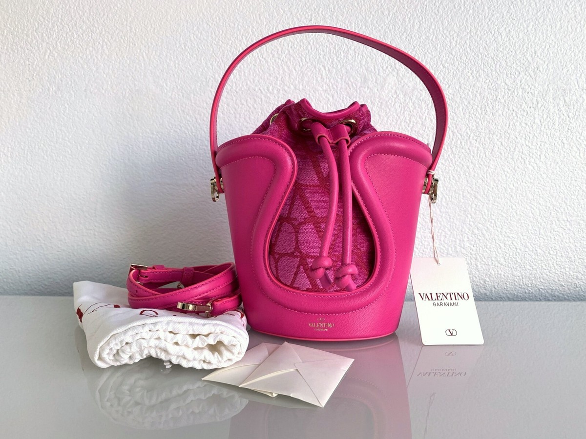 NWT! NEW! VALENTINO Pink Fuchsia Leather Gold Canvas Bucket