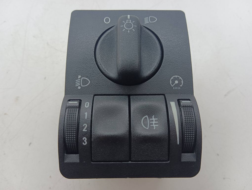 【中古】 Star☆light/ＣＤ/WMRA-0024 United Pacific 36780 Truck Cab Light | FinditParts